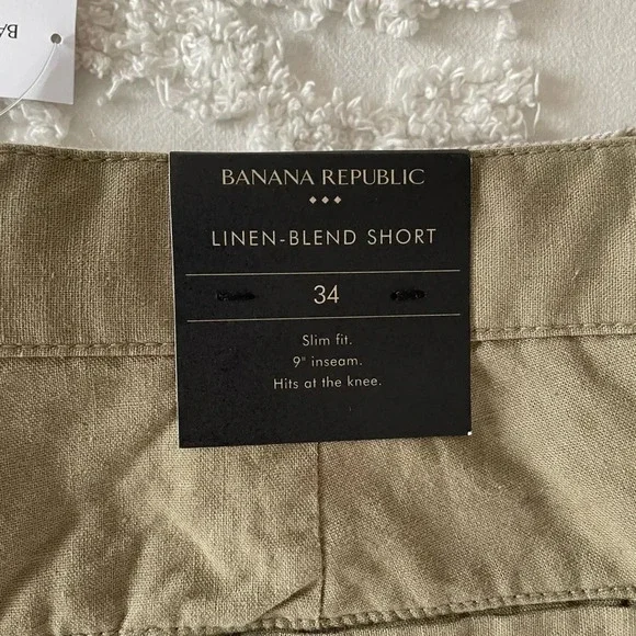 Banana Republic Linen-Blend Short - Picture 5 of 9